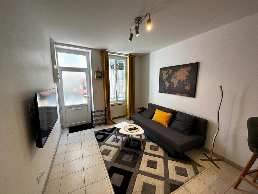 Le Saint Maixent, Maison De Ville, Baby Foot, Wifi 외부 사진